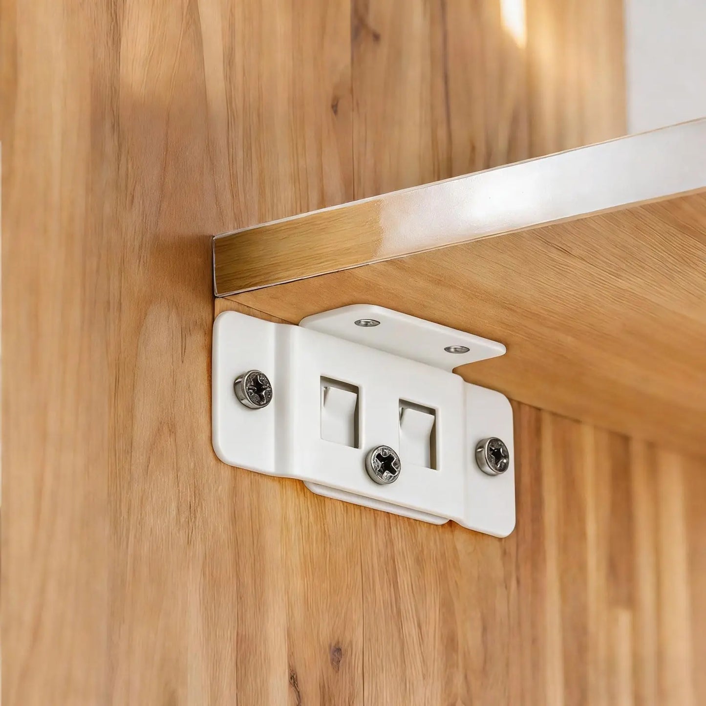 Quick Fitting Furniture Corner Brackets