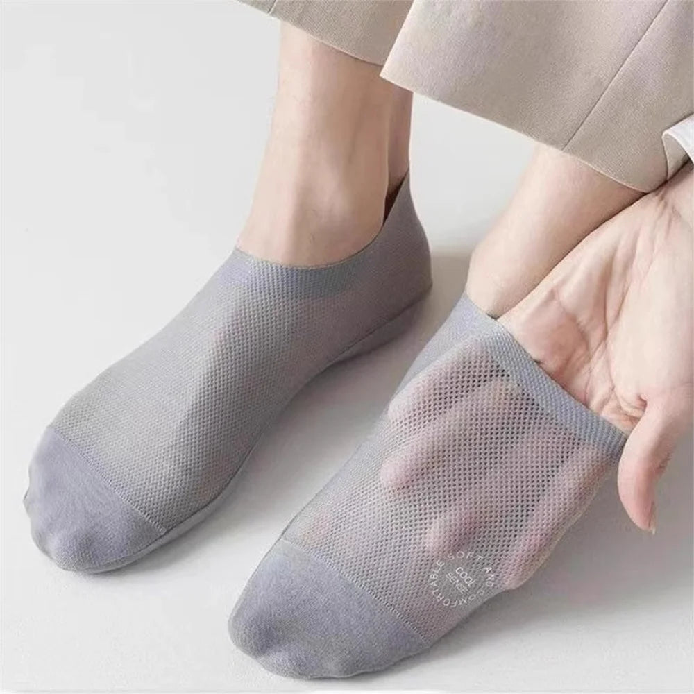 3-Pair Invisible Grip Socks Pack