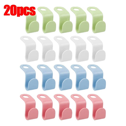 Space-Saving Clothes Hanger Connector Hooks
